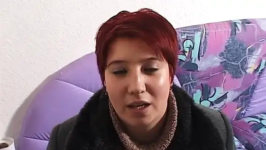 Chubby redhead slut toys her hairy cunt at the casting