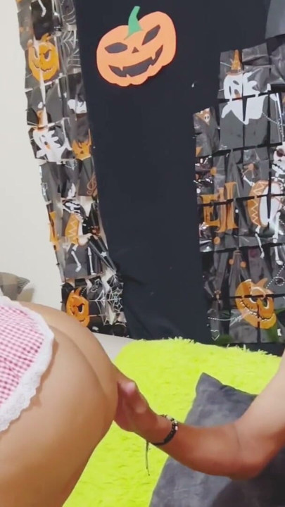 A busty, big-bottomed domestic worker celebrates Halloween by having a delightful threesome with two men. | Clip 1