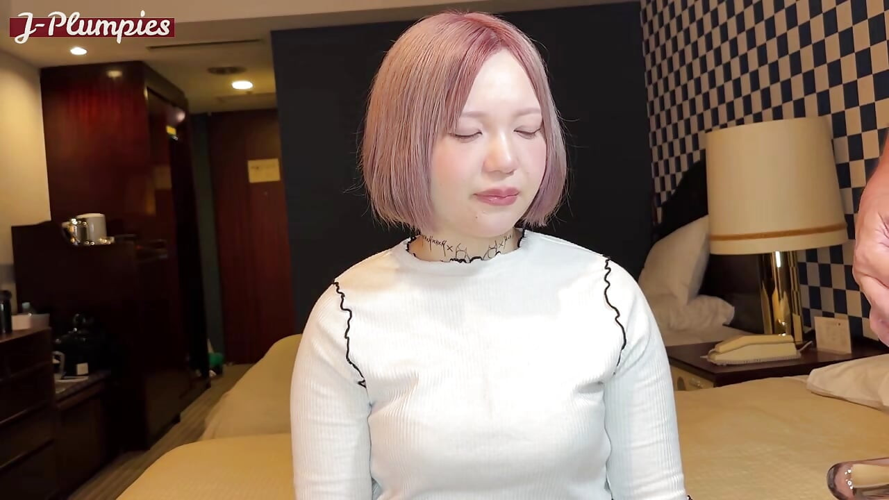 Ange asiatique 26260