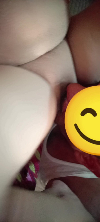 Mollige vrouw poesje zuigen lief groot poesje