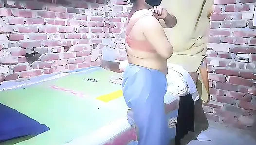 Beim Besuch des Hauses meiner schwägerin sah ich, wie meine schwägerin mich zum sex rief.