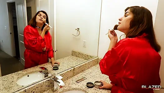 I'm My Ex-bf's New Stepmom