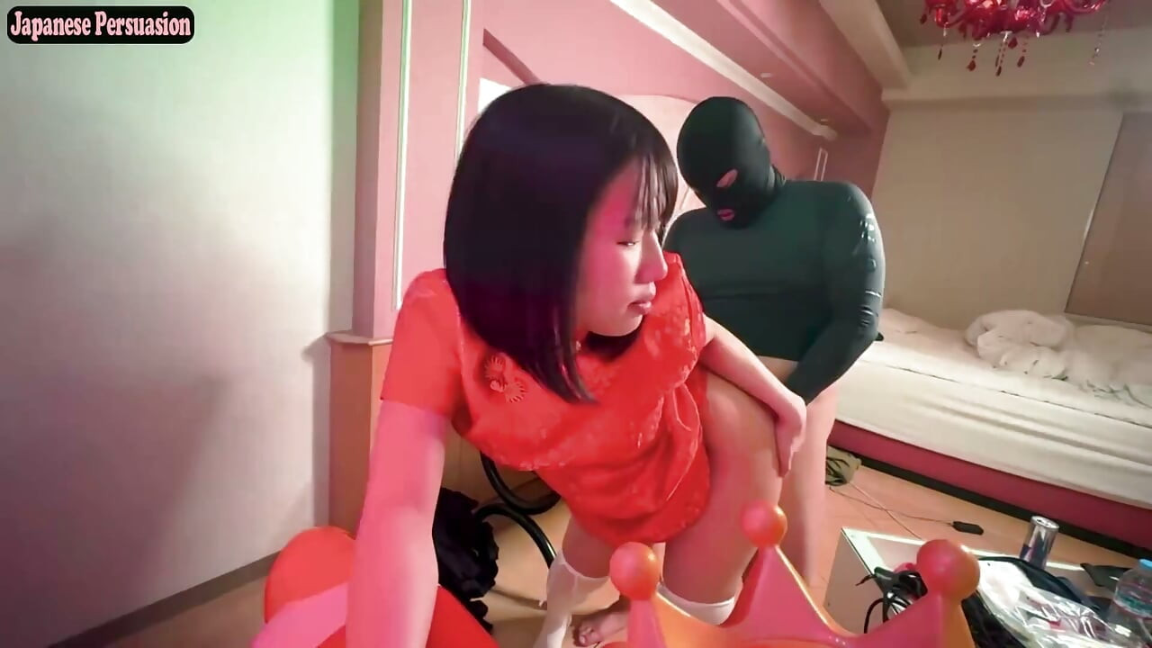 3 saatlik kesintisiz dölleme - gırtlağına kadar öğürüyor ve canavar dildo merry-go-round