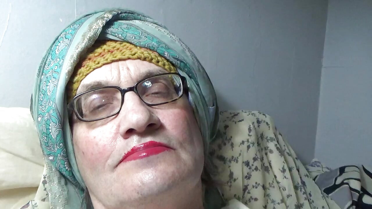 Old ladyboy Serge Ave-Lusin. 2026jc