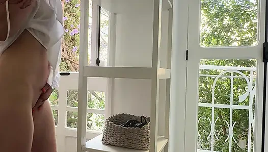 Watch Me Cum. I'm so Horny Today - Mia Bandini