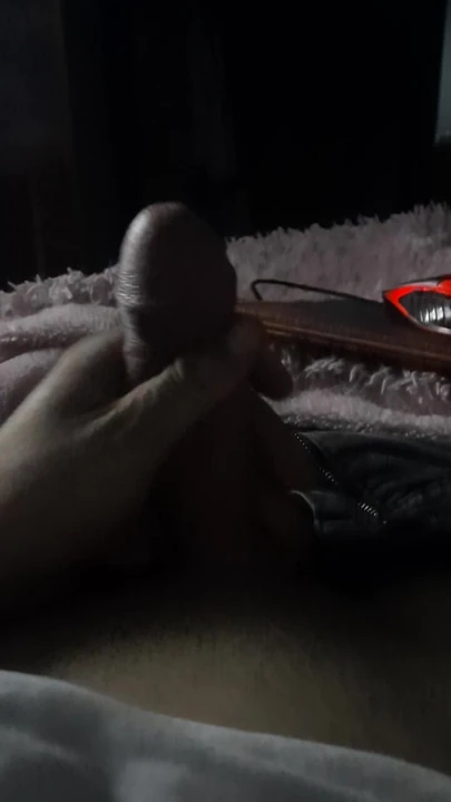 Masturbare big Dick