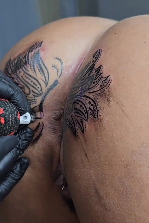 Changing the Tattoo Around My Asshole It's Now Bigger Than Before