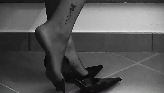 Showing off New Black Decollet