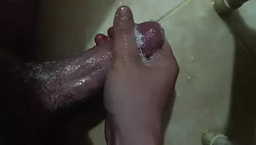 Yalnız erkek boşalması