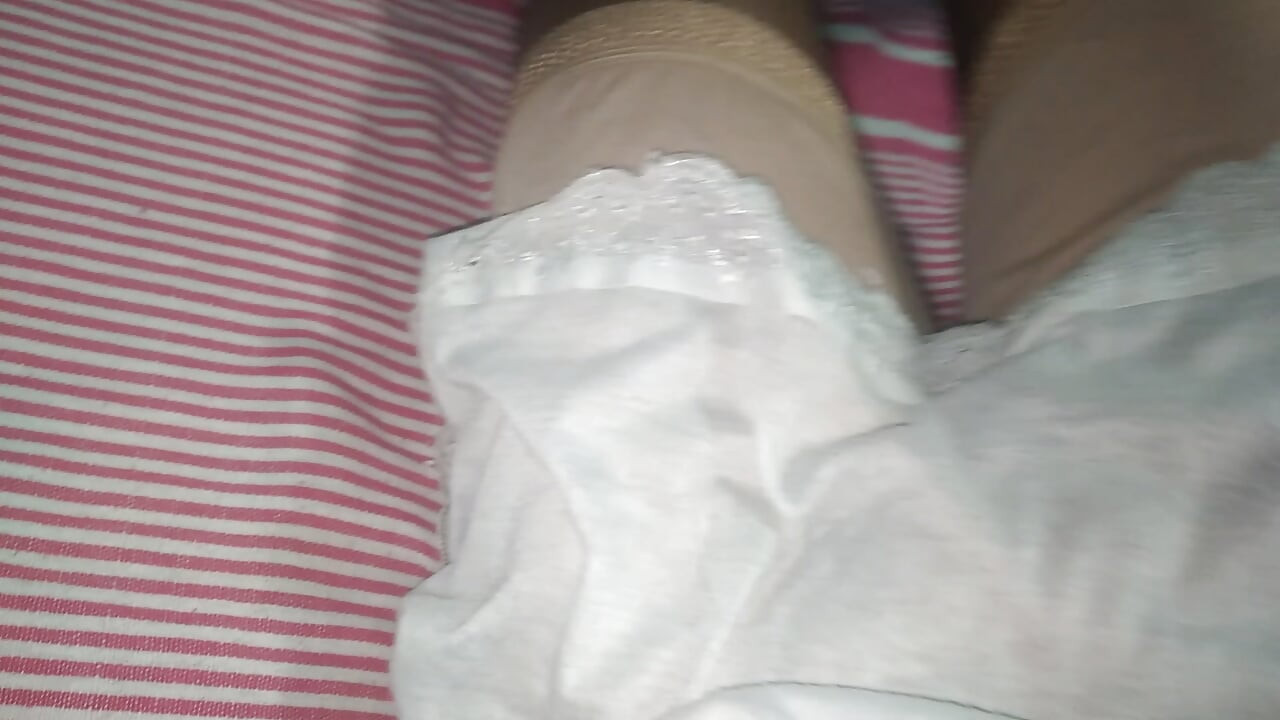 Kandy Lamissi's Midnight Secret – Exclusive Solo