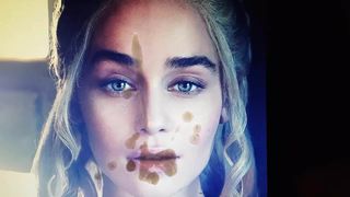 Hołd dla Emilii Clarke (Daenerys)