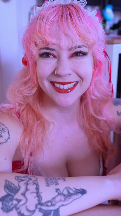 Strawberry Shortcake Tripod Worship and Sph