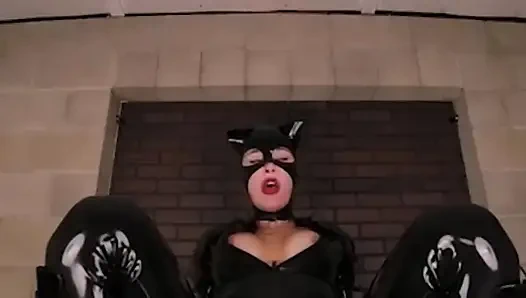 Vrcosplayx kylie rocket as catwoman sana cinsel zevkin gizeminde rehberlik edecek bölüm 2