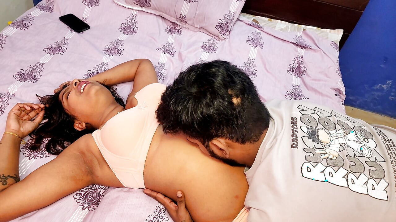 Hot indian Desi Mallu girl Tejaswini hardcore sex video