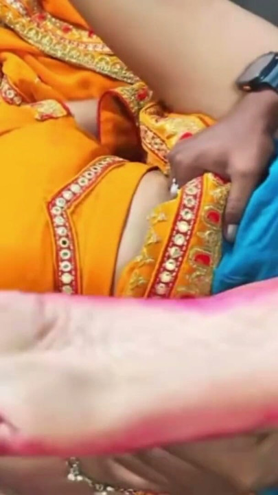 Sister-in-law sparkles sex with brother-in-law Indian sexy video | Clip 1