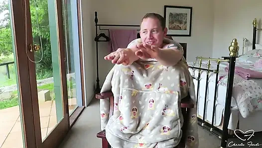 Interview: Leo in the Country Featuring Leo Embers