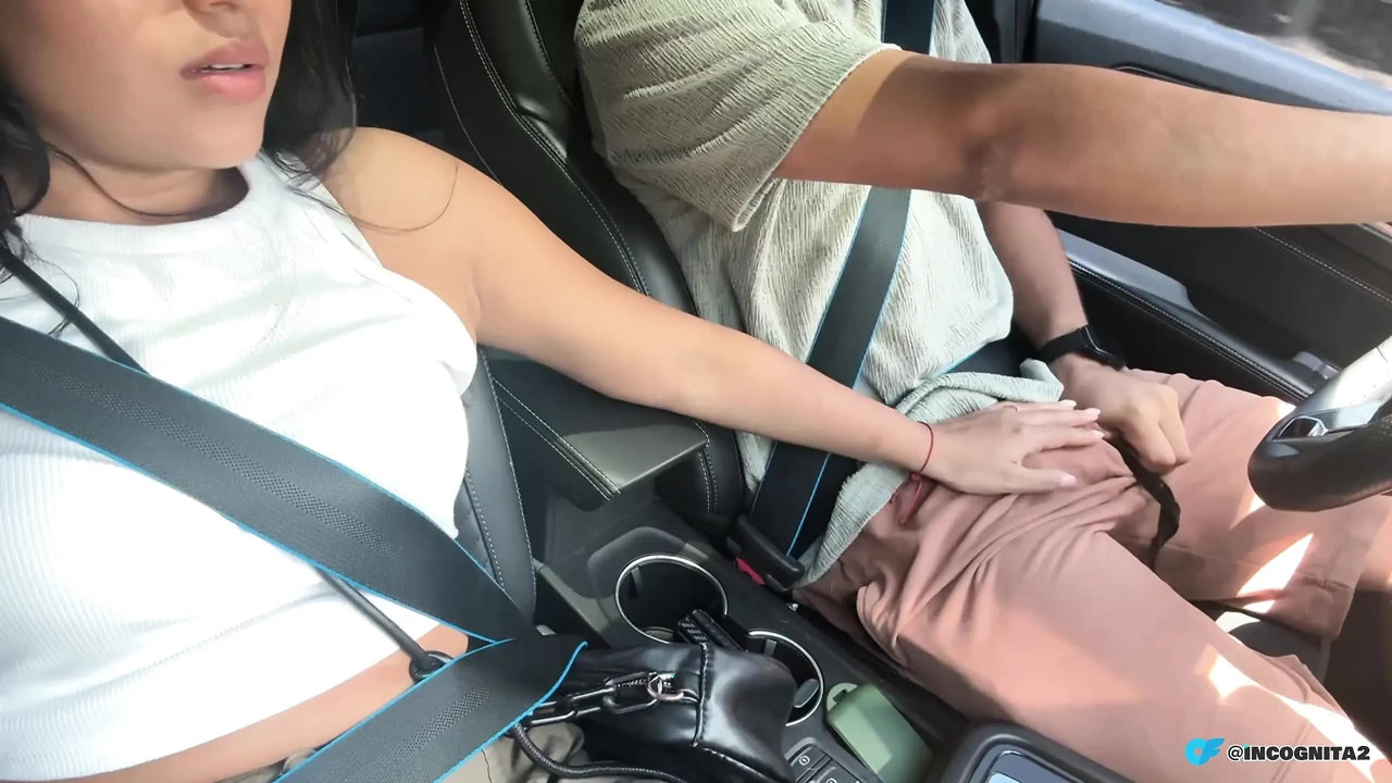 My girlfriend sucks my whole cock while driving