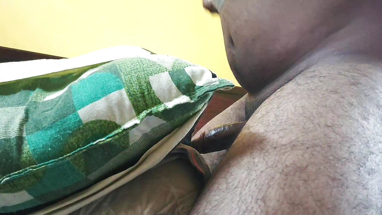 Sex Toy fuck by Chennai Boy Selfie
