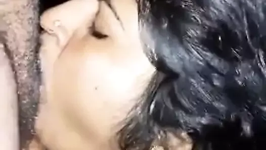 DESI BHABHI GIVES AWESOME BLOWJOB AND TAKES CUM
