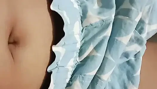 desi girl first time showing her tight pussy