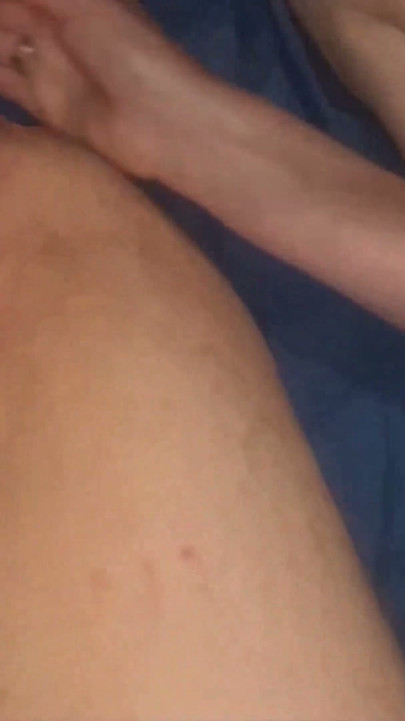 Amazing dirty video with this amateur milf slut. Very sexy and very hot. This video will make you cum very fast. | Clip 1