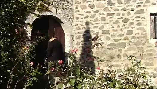 18-летнюю Тинку-брюнетку Схватил Пожилой Мужчина. Интенсивная Встреча На Улице!