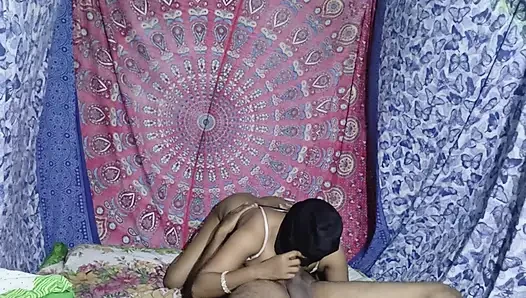 Delhi wali bhabhi ko kiya chudai boyfriend ne