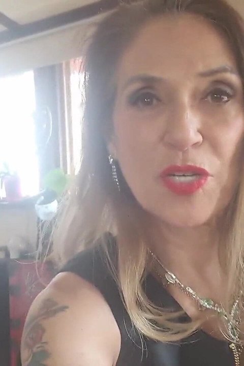 Melissa Johnson Is a Jealous Stepmom, Who Needs Your Mouth on Her Huge Breasts