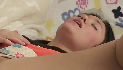 Sexystes frisches teen, kleine kleine titten, haved muschi fick: Sie sieht aus wie ein engel, mein großer schwanz ist der Teufel!! Vol 5