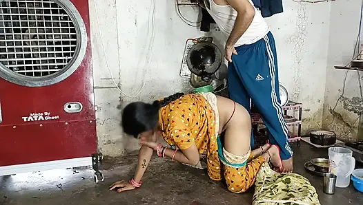 Heiße sexy stiefschwester hat spaß-sex aus dem land des stiefbruers, als stiefschwester allein zu hause war Hindi audio