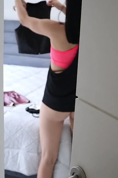 My Stepsister Caugth Me Watching Her Getting Changed! I Creampied Her Tight Pussy