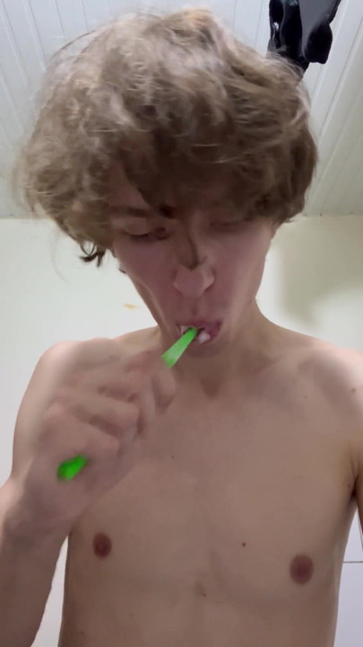 Sexy boy taking a shower | Clip 2