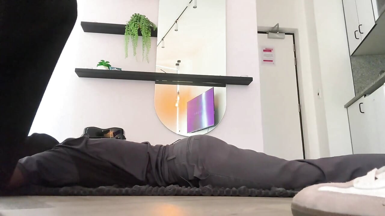 Dominação Feminina, Fetiche Por Pés
