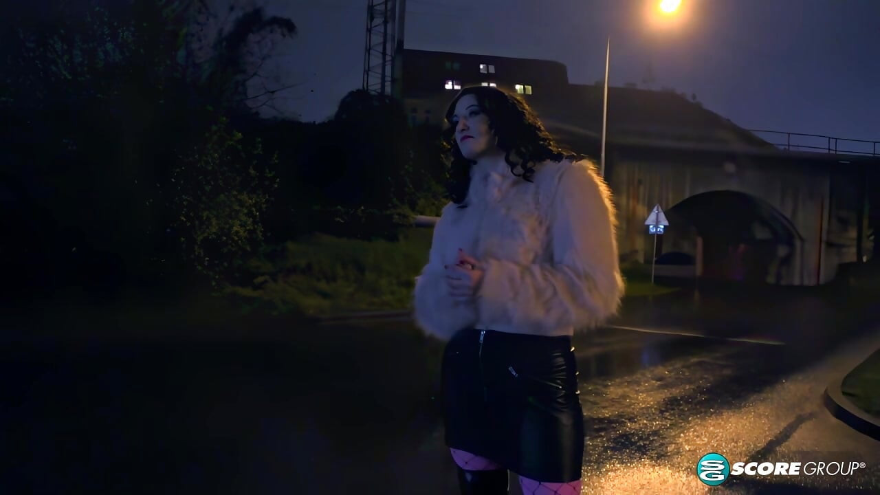 Fisgou-se em Vanessa Y.