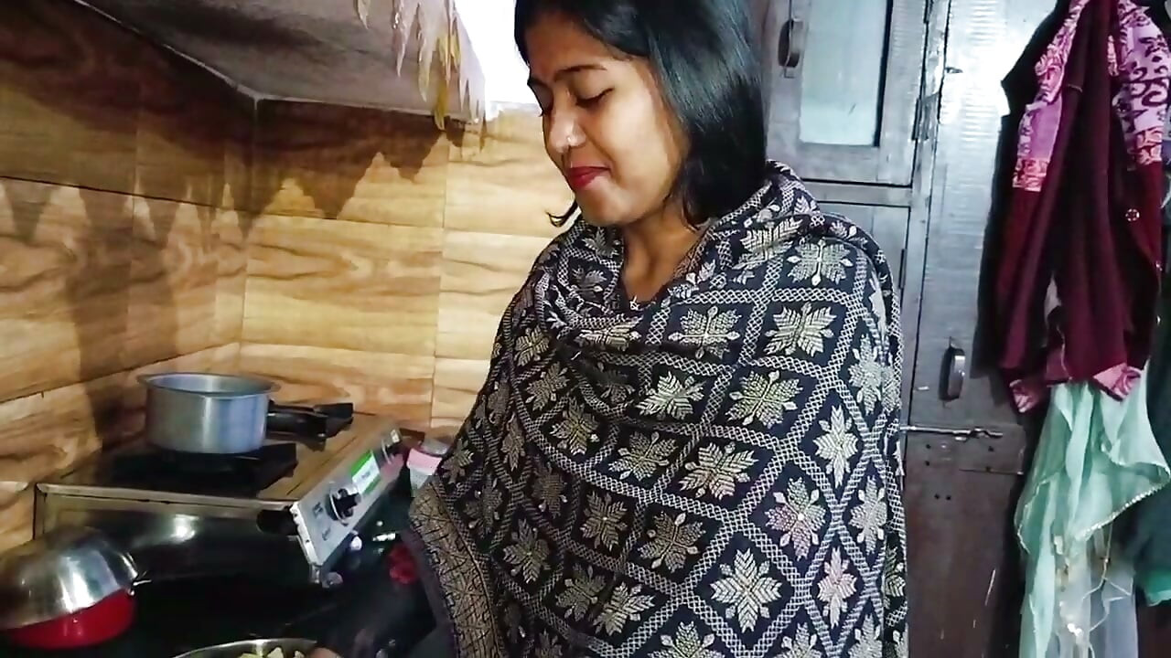 Beautiful sexy Rina bhabi fucked hard by her stepfather