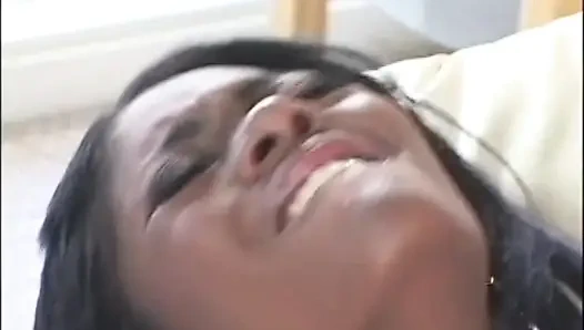 Ein großer schwarzer Schwanz für Jenna