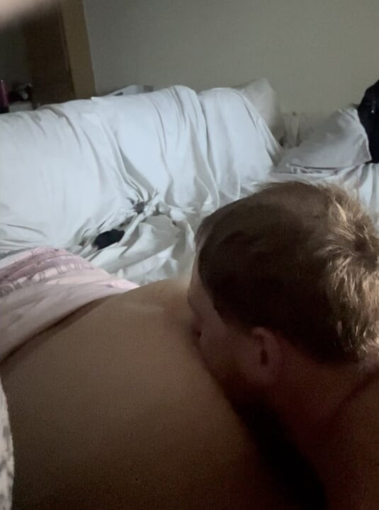 Eating bbw MILFs ass with farts