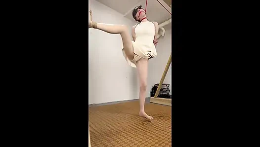 Тренировка мечты стоя на коленях + кульминация, часть 2