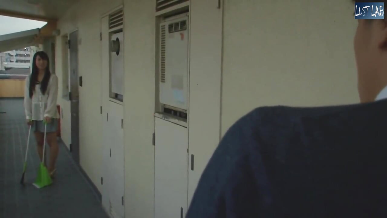 Yeni apartman baştan çıkarma - evli komşularla çevrili, gübresi yavaşça kaymaya başlıyor - bölüm3