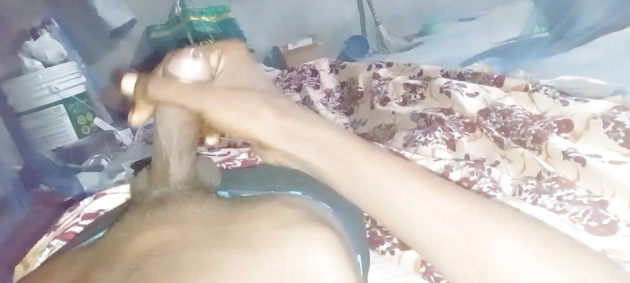 padosi ki chut Dekhi raat mein sexy Kali