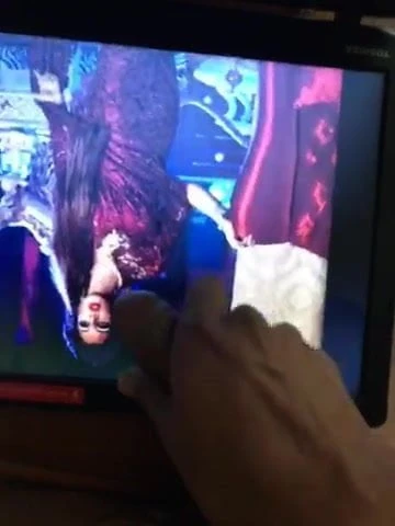Cum tribute