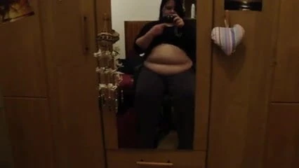 Belly play
