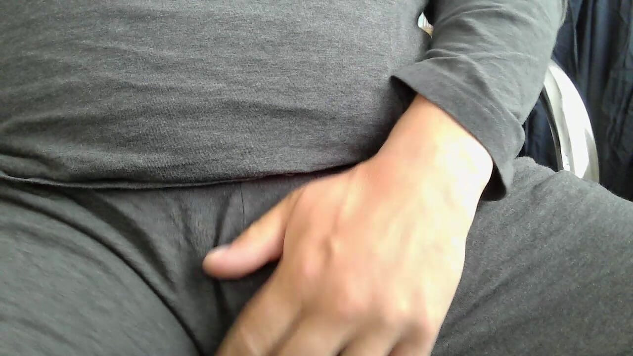 我秀了一點