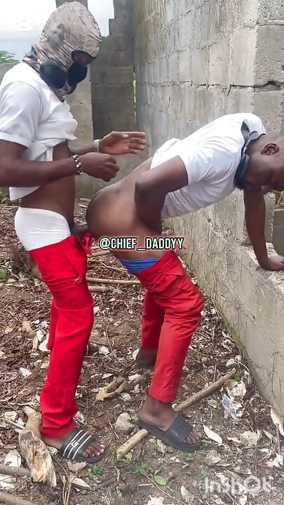 Two Senior Prefects Fucked During Break.