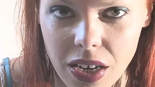 Sigara içen domme diyor ki, bu yarağı al