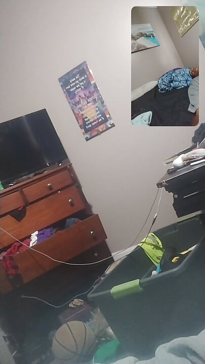Moja žena Holly Hotwife dobila je pažnju kao kurva za spermu i konačno se složila oko mog sos od testenina pt2