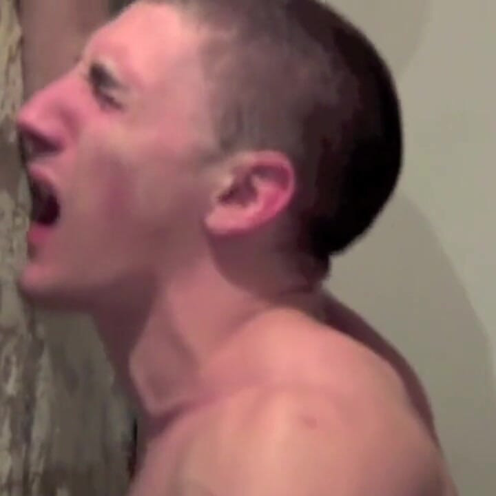 Matt futută de o pulă arabă XXL în adei