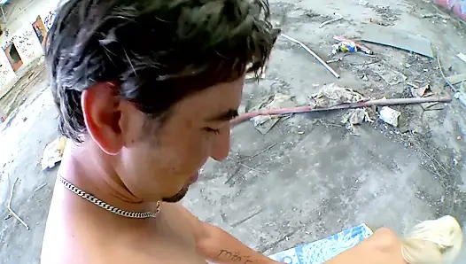 Yabancılar sahnesine oyuncu seçmeleri 02 Bu güzellik terk edilmiş bir binada rol alıyor