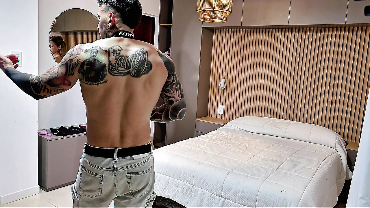 Kamera Eksklusif! Blowjob Basah Dan Seks Dalam Posisi Berbeda