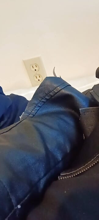 사이버 펑크 알파 딸딸이와 정액